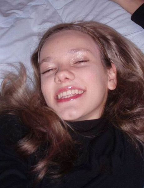 “Mama este modelul meu in viata”. Cum s-a transformat o adolescenta obsedata de operatiile estetice