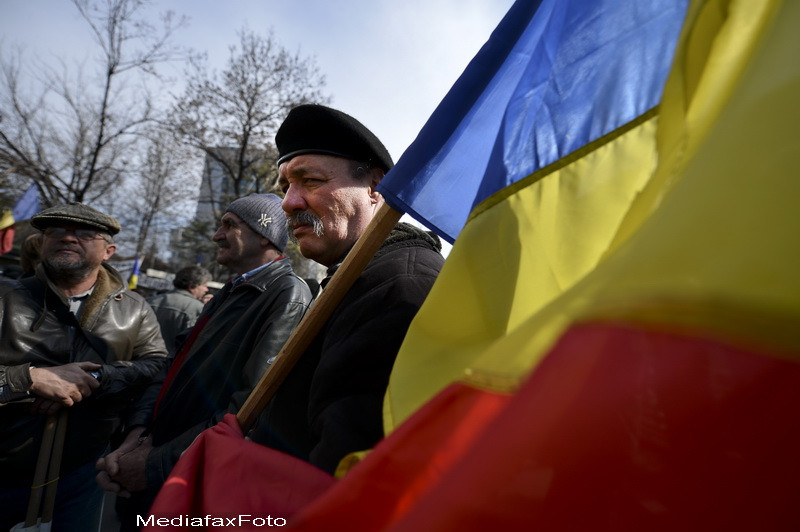 Suparati ca nu-si mai primesc indemnizatiile, revolutionarii au protestat in Capitala
