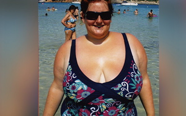 "Imi ERA SILA sa ma vad in oglinda!". Cate de FRUMOASA e femeia asta dupa ce a slabit 76 de kg. FOTO