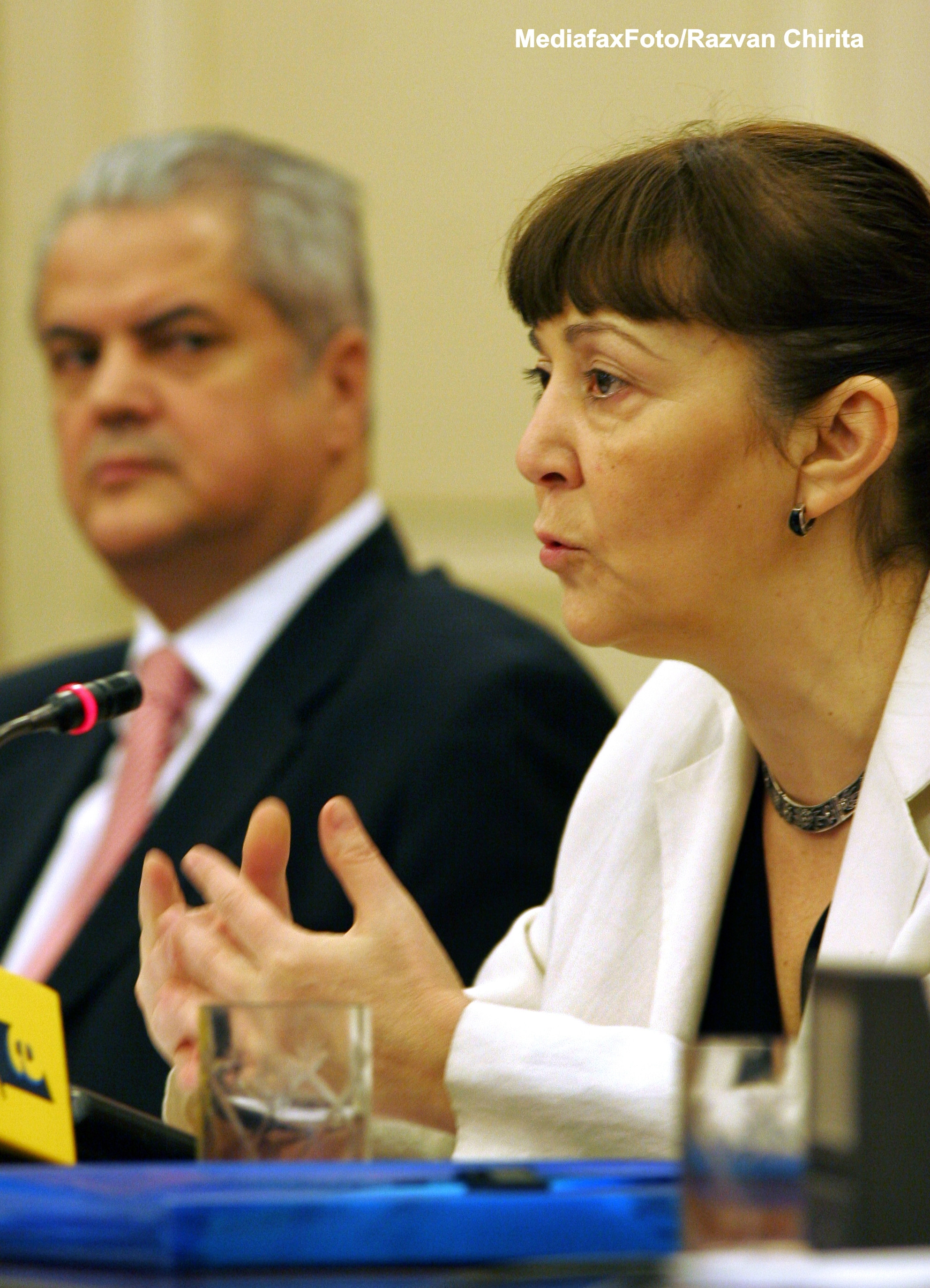 Monica Macovei: Ar fi o rusine pentru Romania ca Adrian Nastase sa mai aiba vreun rol in politica