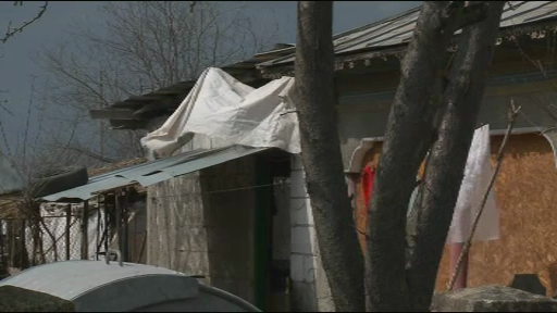 Un adolescent din Giurgiu, satul sa-si vada familia in teroare, si-a ucis tatal cu toporul