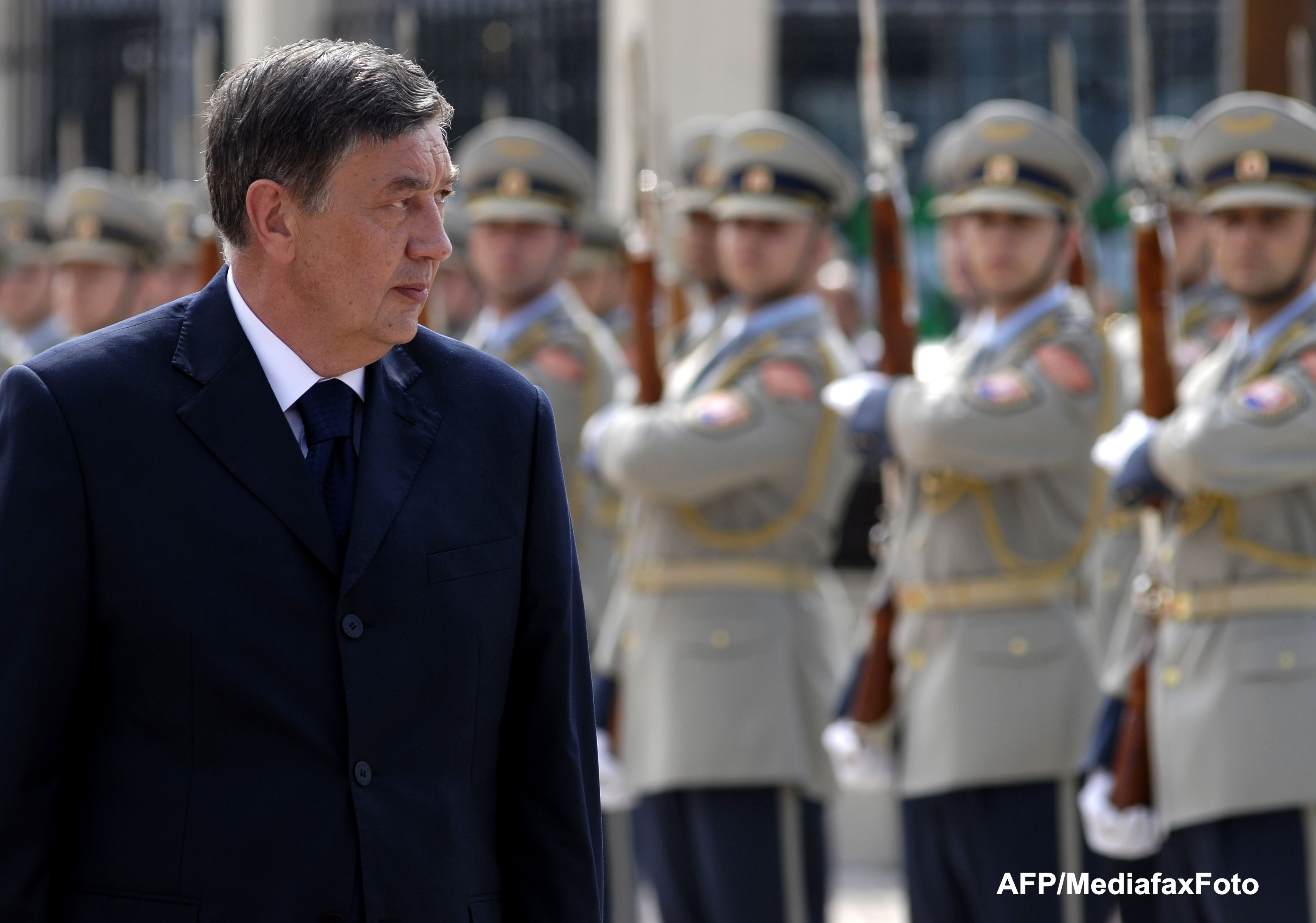 Basescu: Sustinem Sarajevo pentru negocierile de aderare la UE, cu o conditie