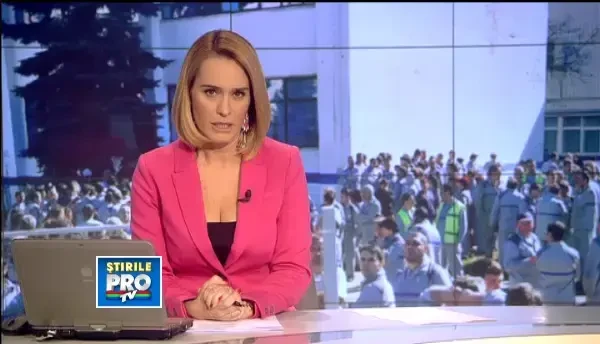 Protest spontan la uzinele Dacia.