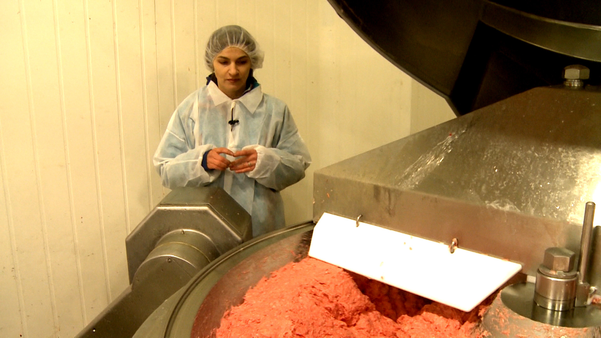 Anca Nastasi arata drumul alimentelor de la furca la furculita duminica, la "Romania, te iubesc!"