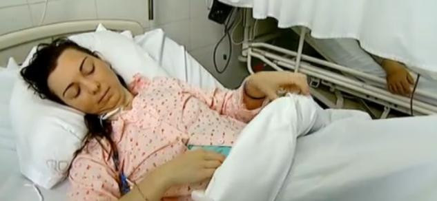 Dupa 13 ani de suferinta, o tanara care depindea de dializa a trait prima zi cu un rinichi sanatos