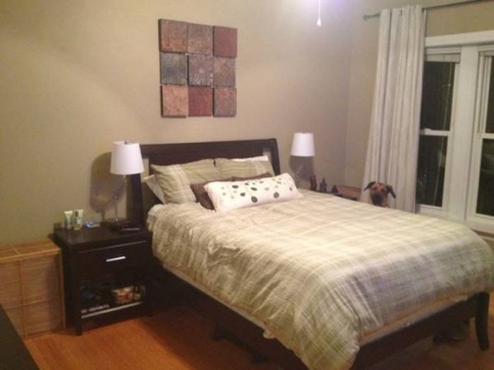 Detaliul care i-a scapat acestui barbat in fotografie. Voia sa-si vanda apartamentul pe net