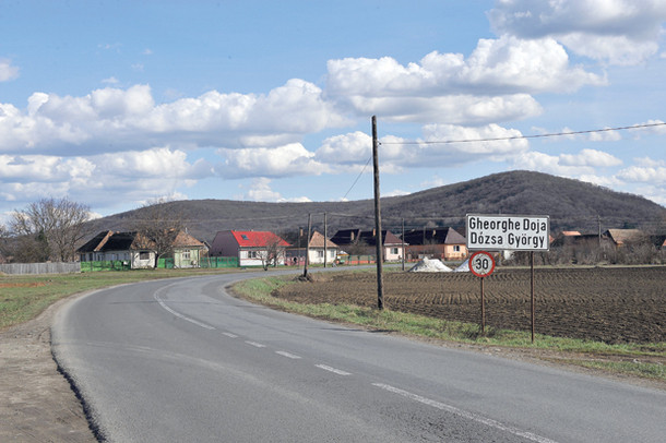 INEDIT. Meciul Ungaria – Romania a inceput deja in satele din Ardeal