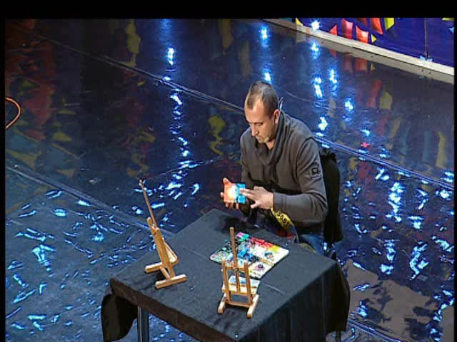 ROMANII AU TALENT. Petrica Hartescu i-a impresionat pe toti cu talentul sau de pictor."Esti special"