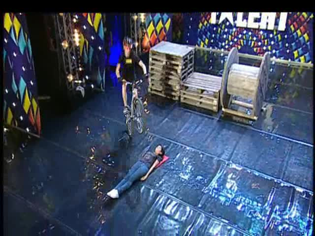 Romanii au talent - Kiss Roland