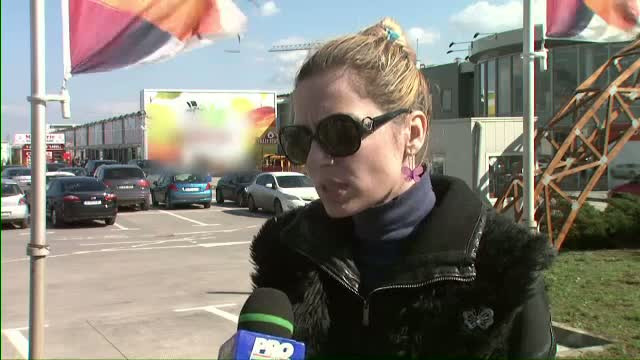 A sunat la 112, pentru ca nu era lasata sa parcheze in zona pentru persoanele cu handicap.Ce a urmat