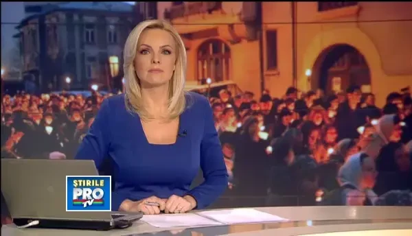 Sute de credinciosi, veniti in procesiune la Biserica Icoanei pentru a marca Duminica Ortodoxiei