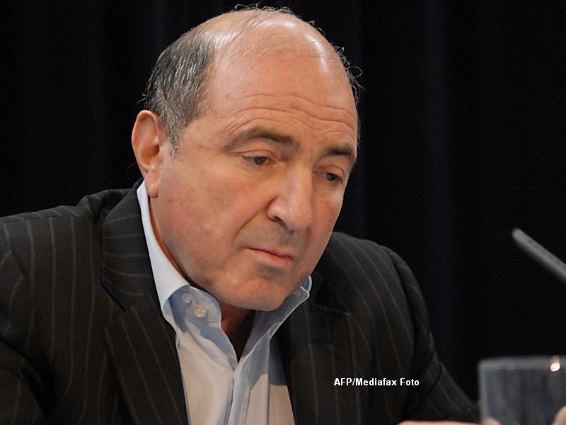 Apropiatii lui Berezovski nu cred in varianta sinuciderii: "Cei care il cunosc stiu ca e imposibil"