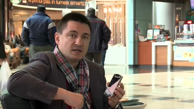 iLikeIT. Vertu Ti, lansat in Romania. Telefonul cu rubine, titan si piele de la Cercul Polar