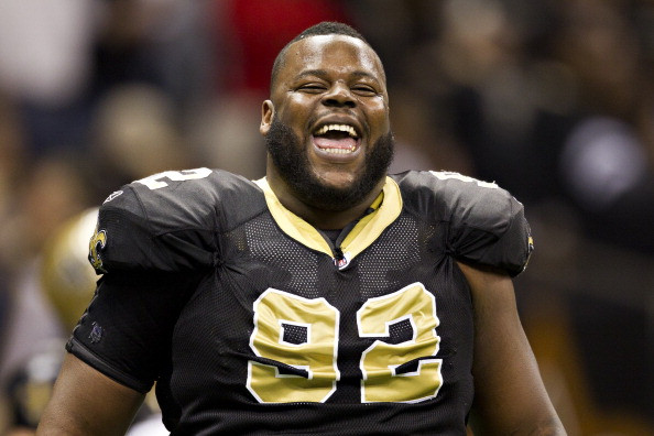 Un "urias" de 159 de kg a agatat o femeie in club. Ce a urmat l-a facut de rasul Americii