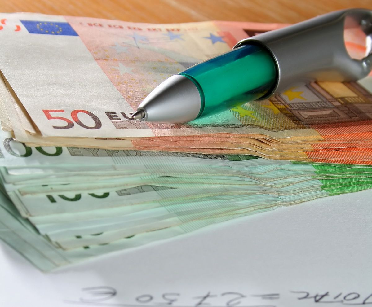 Euro, la cel mai scazut curs din decembrie 2011 si pana acum: 4,3072 lei