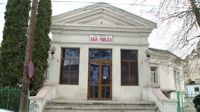 Mare scandal la Baia Comunala din Iasi. Pensionarii si oamenii strazii, revoltati pe autoritati