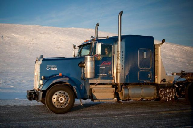 Magazinele ar putea ramane fara aprovizionare inainte de Craciun. Transportatorii ameninta cu greva