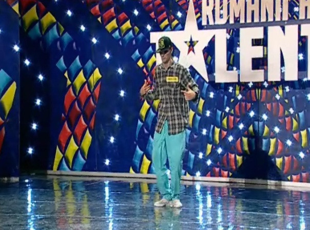 ROMANII AU TALENT: Mihai Dobriceanu, concurentul care a facut-o pe Andra sa se ridice in picioare