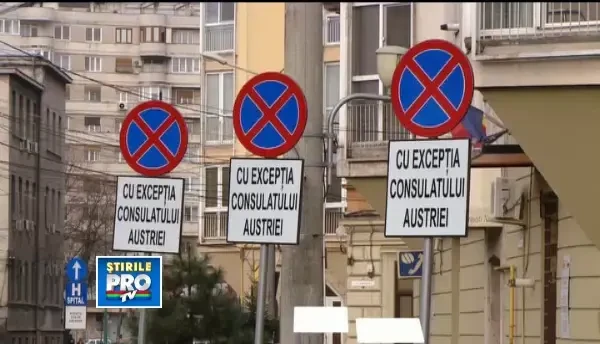 Credinciosii romano-catolici au umplut aseara, in Joia Mare catedralele din tara.