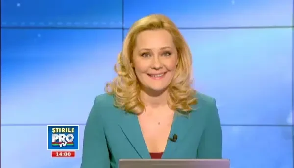 Planeta-pitica Pluton retrogradeaza si ne pune pe ganduri. Horoscop cu Neti si Elena