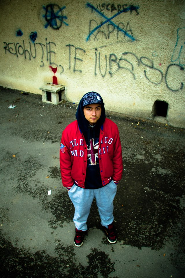 Asculta ADIO, melodia compusa de cantaretul de hip-hop UCIS pe "zebra". Cine e autorul accidentuului