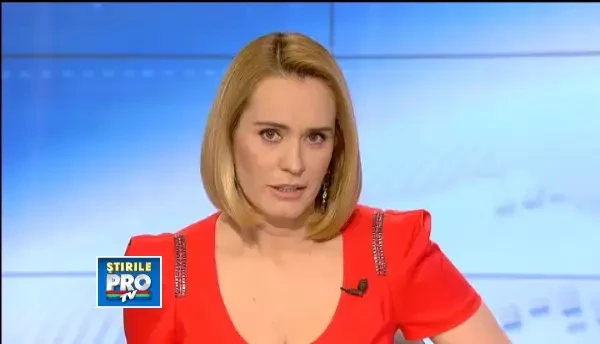 A crezut ca e o gluma proasta. A uitat sa traga frana de mana si masina lui a ajuns intr-un lac