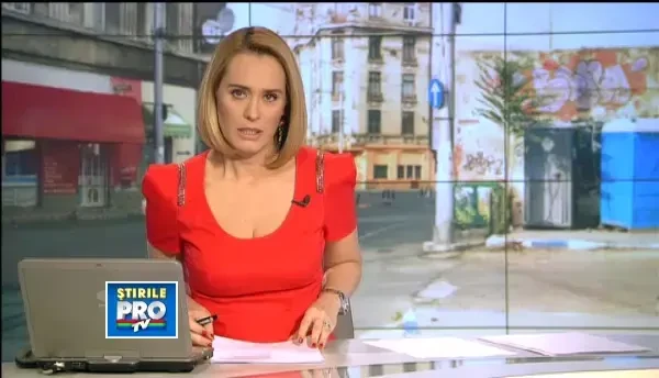 Oamenii strazii au invatat cum se fac bani din colectarea gunoiului. O tona de plastic - 1000 de lei