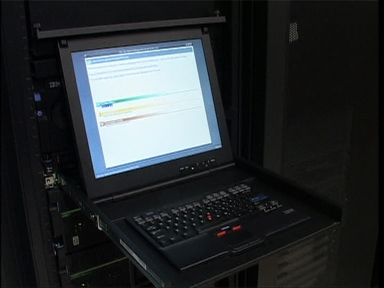 Olimpicii la informatica au facut „cunostinta” cu Blue Gene. Care a fost curiozitatea elevilor