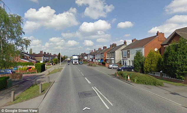 Cum s-a razbunat un barbat pe fosta lui sotie. "Am ajuns de rasul cartierului". FOTO