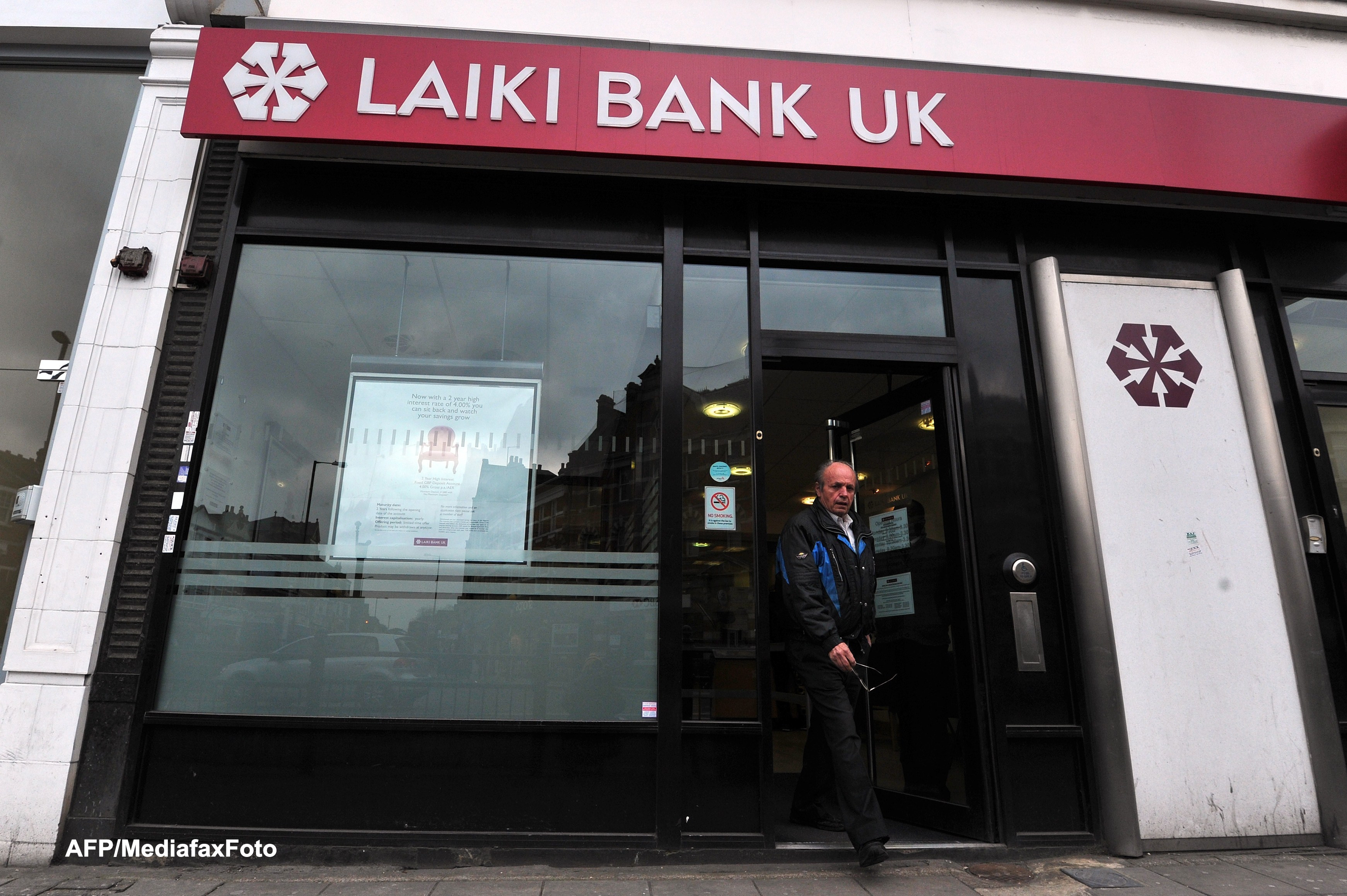 Clientii sucursalei britanice a Laiki au fost preluati de Bank of Cyprus si nu vor pierde depozitele