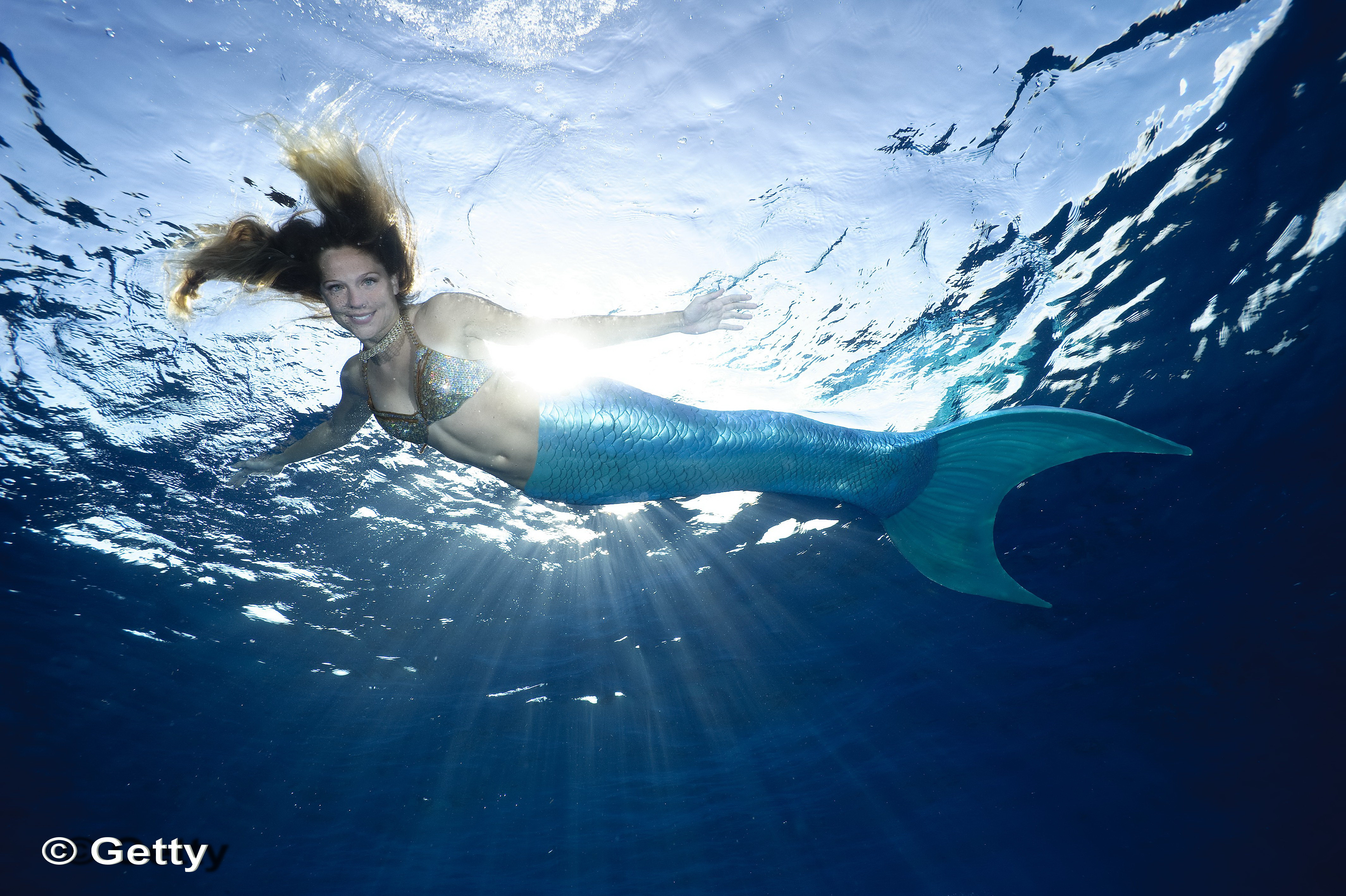 Femeia care s-a transformat in sirena. Cum arata tanara care a renuntat la job ca sa traiasca in apa