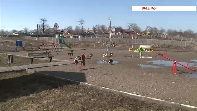 Risipa fondurilor de la stat, in proiecte fanteziste la sate. Localitati fara utilitati, dar cu parcuri de sute de mii de euro