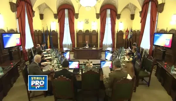 VIDEO. Sedinta CSAT a inceput. Victor Ponta si Traian Basescu au discutat inainte