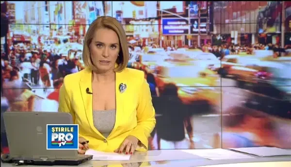 Telefonul mobil implineste 40 de ani. Cum arata DynaTAC, primul celular, care cantarea peste 1 kg