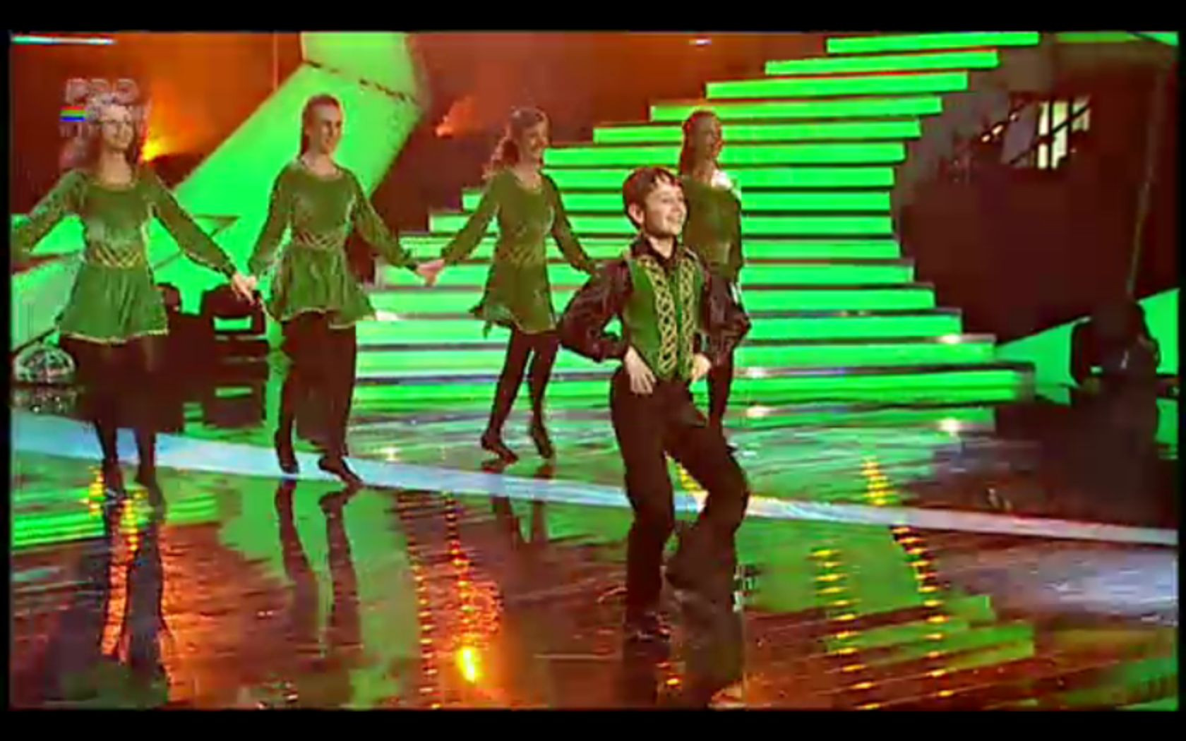 ROMANII AU TALENT, SEZONUL 3. Stefan Orheanu ii calca pe urme lui Michael Flatley