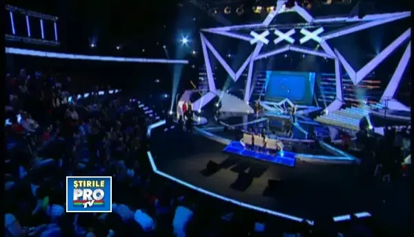 ROMANII AU TALENT, sezonul 3. Gabi Visoiu, aplaudat de membrii juriului dupa demonstratia de biliard