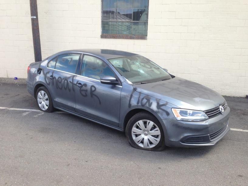 Cum s-a razbunat o femeie pe iubitul ei, dupa ce acesta a inselat-o. Galerie FOTO