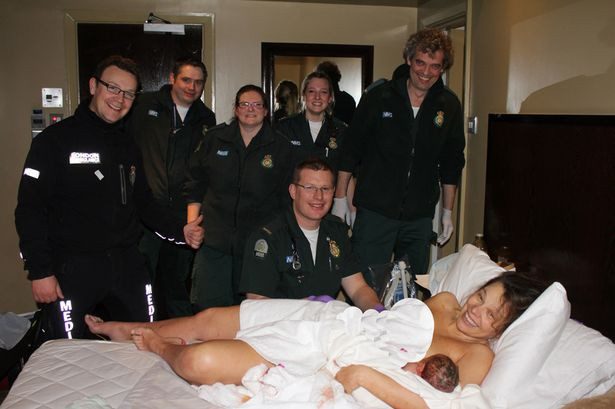 "A fost bizar". Ce a patit femeia din imagine intr-o camera de hotel din Londra