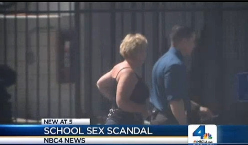 Directoarea unei scoli din Statele Unite, acuzata ca abuzat sexual trei elevi minori. VIDEO