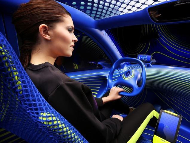 Renault prezinta conceptul Twin’Z. Te ameteste la propriu!