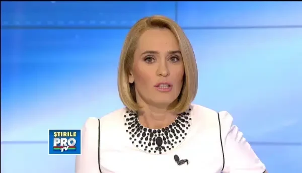 Discipolii Marianei Nicolesco, violoncelista Laura Buruiana si pianistul Matei Varga, triumfa in SUA