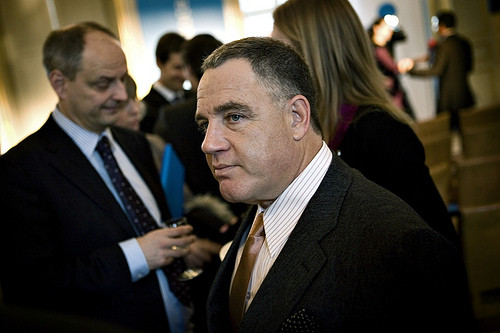 Cel mai bogat om din Israel isi paraseste tara, starnind revolta locuitorilor