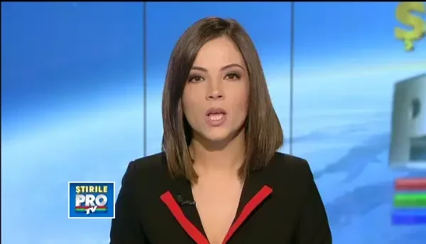 Tablouri si carti religioase vechi furate din biserici italiene, recuperate de politistii hunedoreni