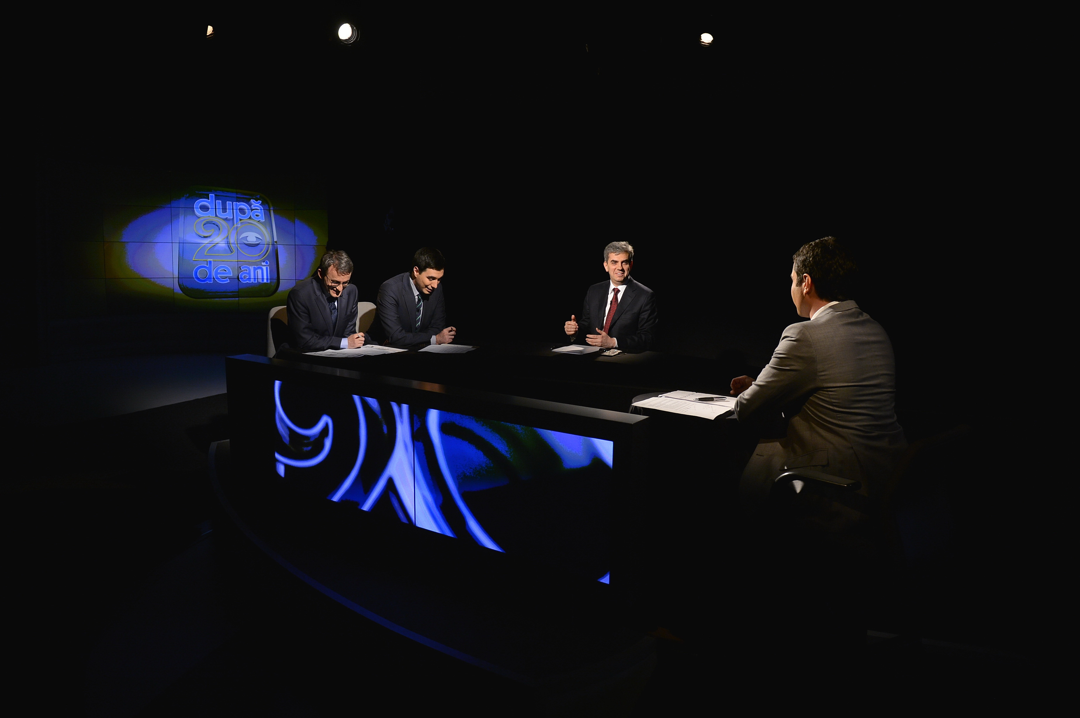 Cand vom avea conditii decente in spitale. Ministrul Nicolaescu vine duminica la "Dupa 20 de ani"