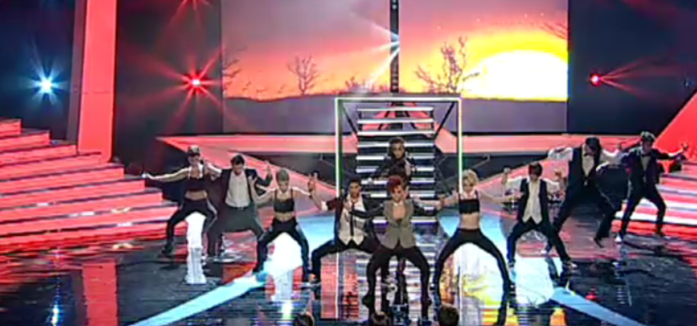 ROMANII AU TALENT. Numarul de acrobatie al trupei X-TREME a tinut publicul cu sufletul la gura