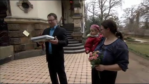 Cercetatori: Cei care sunt fericiti in cuplu se ingrasa la patru ani dupa casatorie