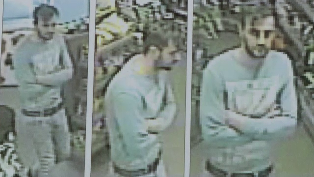 Politistii au facut publice imaginile cu hotul din Iasi, care a furat o masina cu tot cu un copil