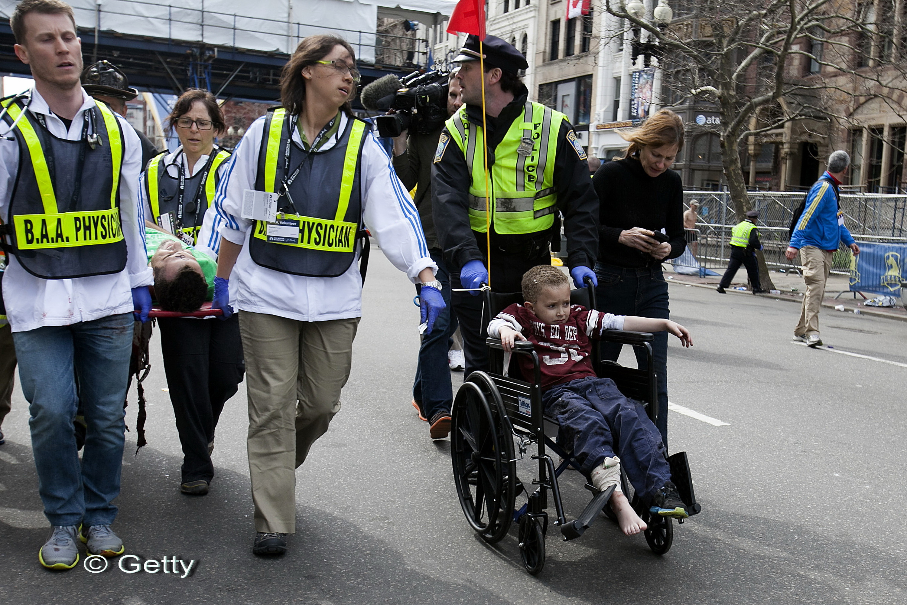 MAE: Printre victimele exploziilor de la Boston nu au fost identificati cetateni romani