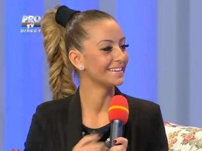 "Nu pot sa cred ce ti-ai facut! E socant!" Giulia si-a facut o schimbare de look radicala