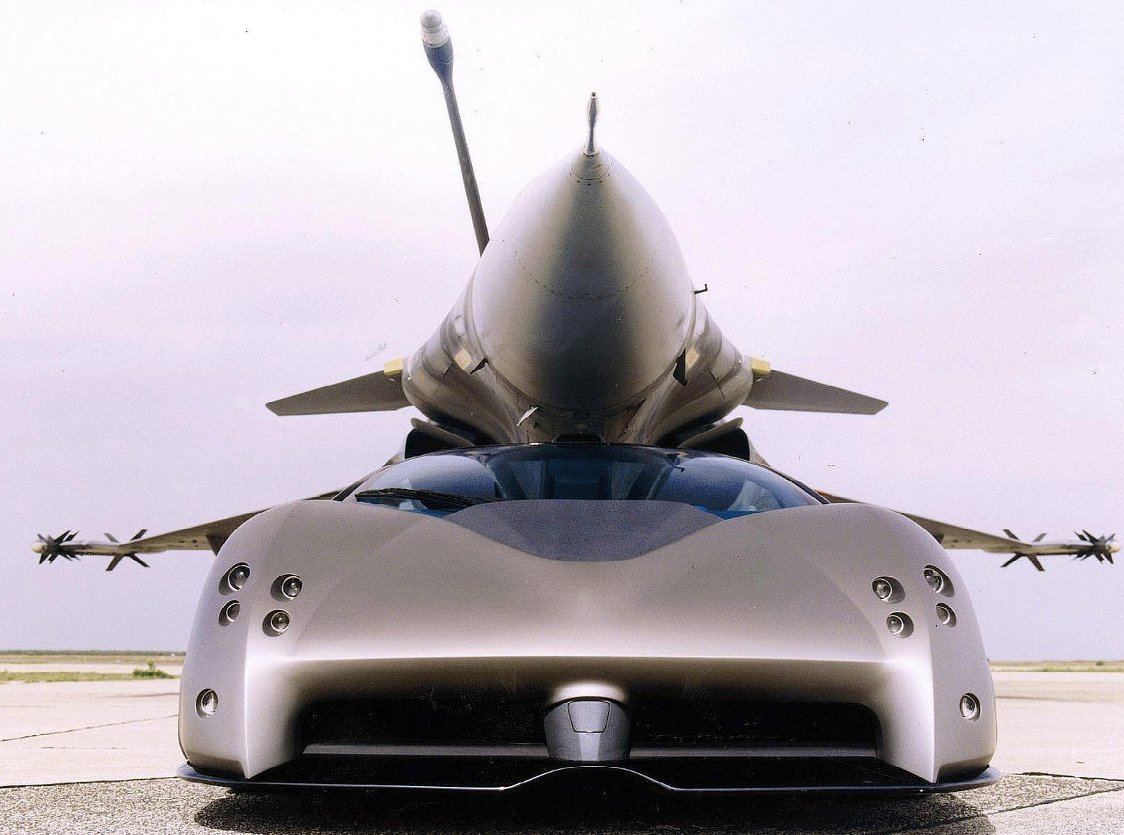 Cel mai dement concept Lamborghini e scos la vanzare! Cat costa un asemenea monstru!